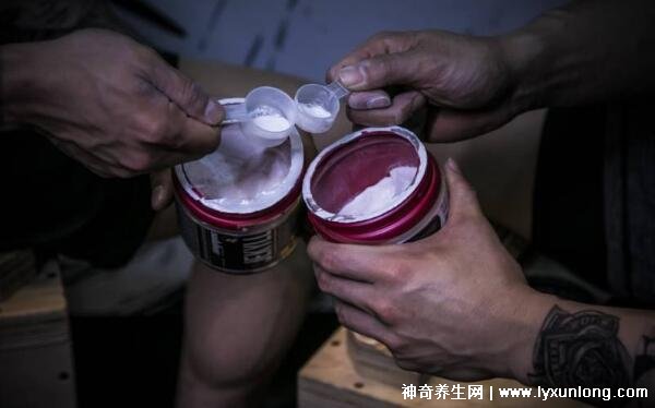 氮泵是什么作用和副作用，对性功能影响(健身吃的能量补充剂)